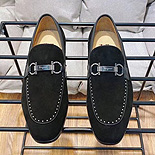 ䷹        LP8952-4