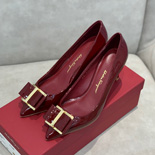 ䷹       SH08523-2  7CM